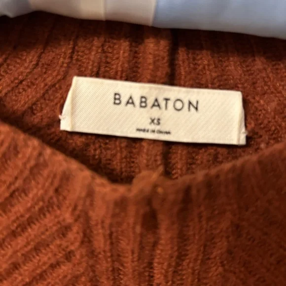 Babaton sweater - Picture 2 of 2